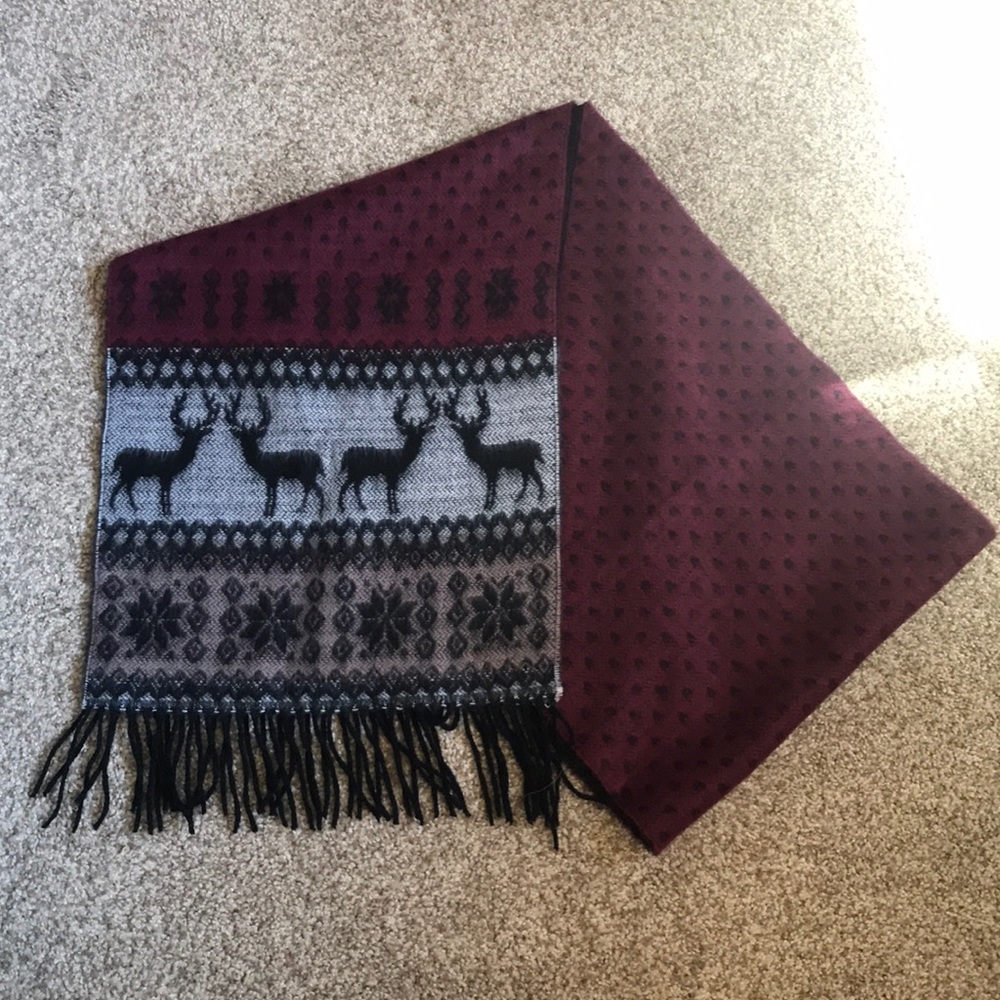 Super soft reindeer scarf